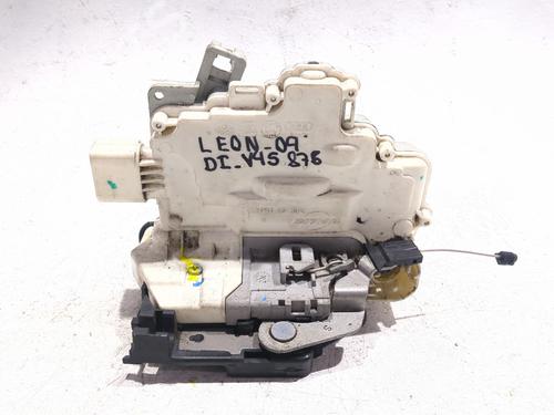 Used Front left lock SEAT LEON (1P1) 1.9 TDI (105 hp) 32163590
