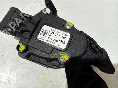 Pedal OPEL INSIGNIA A Saloon (G09) 2.0 CDTI 4x4 (69) | BP23929440I4 