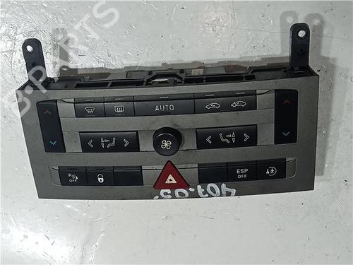 Commande Chauffage PEUGEOT 407 (6D_) 2.0 HDi 135 (6DRHRH, 6DRHRE, 6DRHRG, 6DRHRJ) (136 hp) 24967753