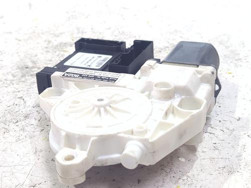 Right front window motor AUDI A3 (8P1) 1.9 TDI | BP39951139E20 - Image 5