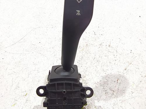 Used Steering column stalk BMW 3 (E46) 320 d (136 hp) 24885684