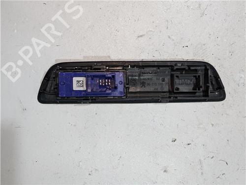 Used Switch PEUGEOT 2008 I (CU_) 1.5 BlueHDI 120 (120 hp) 23925269