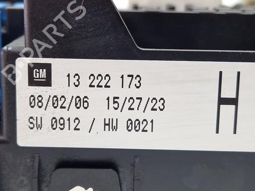 Fuse box OPEL ASTRA H (A04) 1.7 CDTI (L48) | BP30001228E1