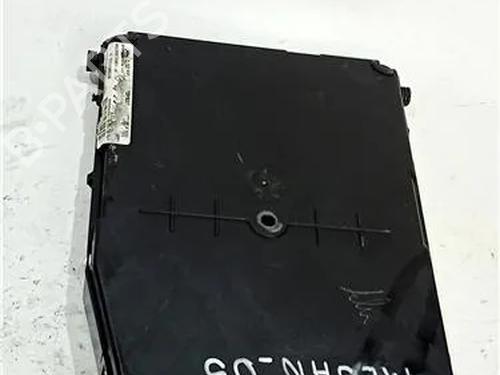 Elektronische module RENAULT MEGANE I Classic (LA0/1_) 1.9 dCi (LA05, LA1F) | BP23910969M83 