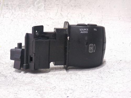 Lenkradtasten für RENAULT MEGANE III Hatchback (BZ0/1_, B3_) 1.6 16V (BZ0H) (101 hp) 31630252