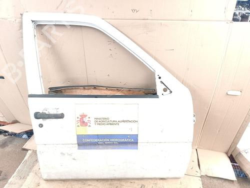Used Right front door Right front door NISSAN TERRANO II (R20) 2.7 TDi 4WD (125 hp) 39981090 39981090