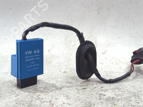 Used Electronic module Electronic module VW GOLF VI (5K1) 2.0 R 4motion (270 hp) 40279772 40279772