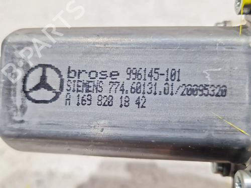 Rudehejsemotor forskærm højre MERCEDES-BENZ A-CLASS (W169) A 180 CDI (169.007, 169.307) | BP29697435E20 