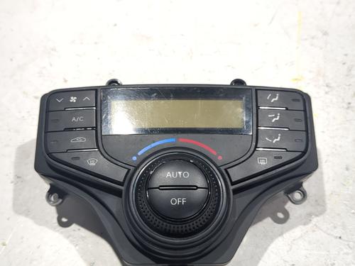 Used Climate control HYUNDAI i30 (FD) 1.6 (116 hp) 23925605