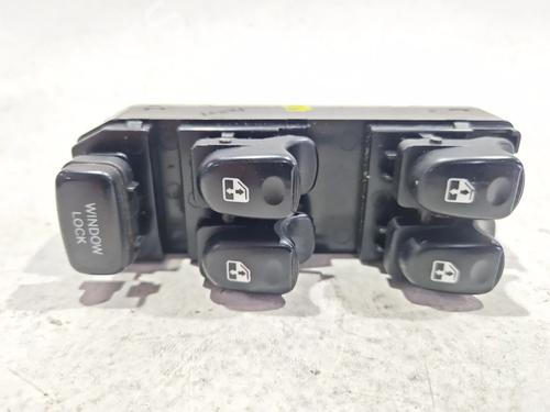 Used Left front window switch HYUNDAI ACCENT II (LC) 1.6 (105 hp) 29401221