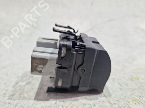 Left front window switch RENAULT GRAND SCÉNIC II (JM0/1_) 2.0 dCi (JM1K) | BP30937111I27