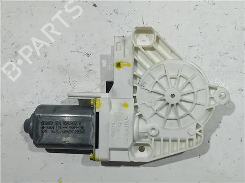 Used Right front window motor AUDI Q3 (8UB, 8UG) 2.0 TDI quattro (177 hp) 23917712