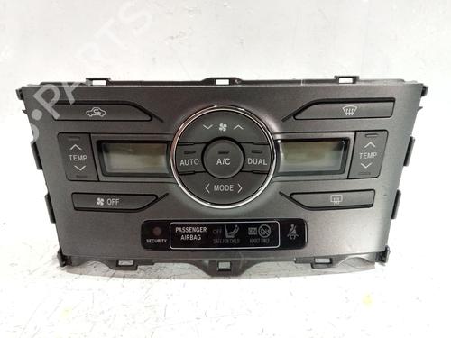 climate-control-toyota-auris-_e15_-2006-2007-2008-2009-2010-2011-2012-2013-36499853 main image