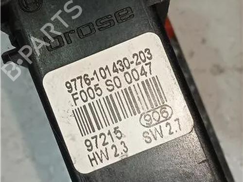 Left front window motor VW GOLF IV (1J1) 1.4 16V | BP23913334E21