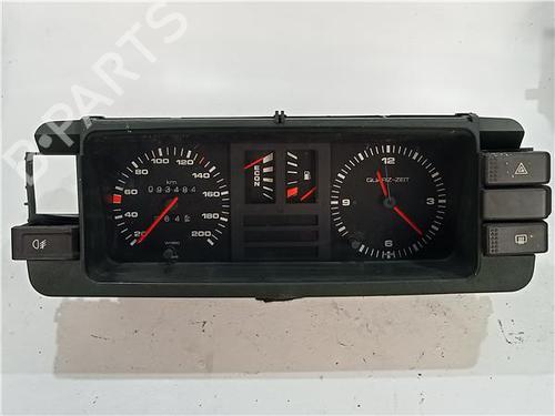 Used Instrument cluster AUDI 80 B4 Avant (8C5) 2.0 E (115 hp) 23908536