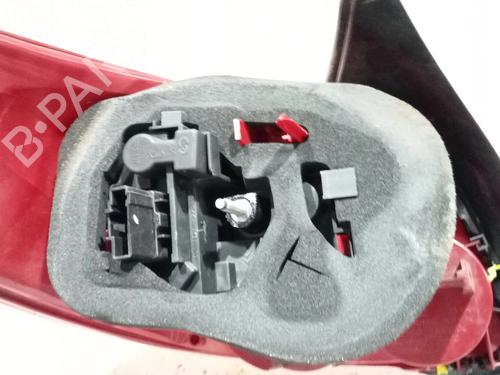 Højre baglygte PEUGEOT 206 Hatchback (2A/C) 1.4 HDi eco 70 | BP27310685C35 