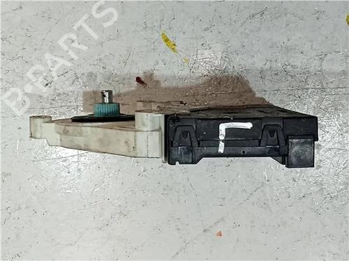 Right front window motor SEAT LEON (1P1) 2.0 TDI 16V | BP23913156E20 