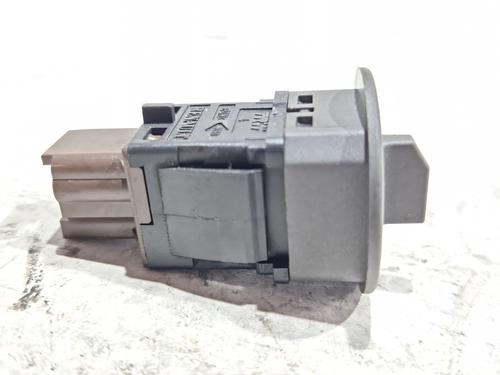 Switch RENAULT MEGANE IV Saloon 1.5 dCi 110 | BP29877460I30