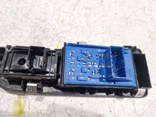 Left front window switch FIAT GRANDE PUNTO (199_) 1.4 (199AXB11, 199AXB1A, 199BXB1A, 199AXL1A) | BP36491383I27 - Image 5