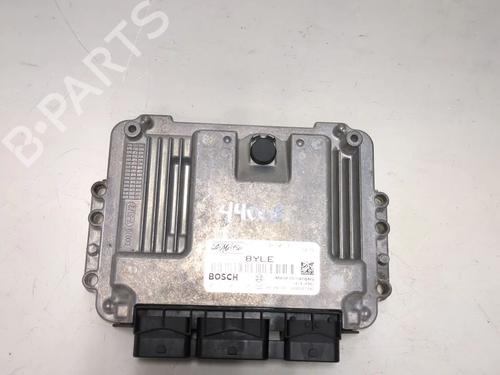 Computer motormanagement FORD FOCUS I (DAW, DBW) 1.6 16V (100 hp) 25595715