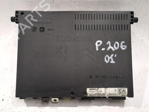 Used Fuse box PEUGEOT 206 Hatchback (2A/C) 2.0 HDI 90 (90 hp) 30963505