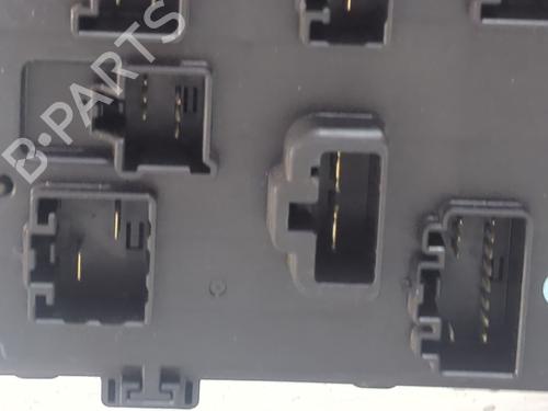 Fuse box FORD MONDEO III (B5Y) 1.8 16V | BP40228644E1  - Image 6