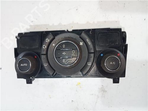 AC Styreenhet / Manøvreringsenhet PEUGEOT 5008 (0U_, 0E_) 2.0 HDi 150 / BlueHDi 150 (150 hp) 23931135
