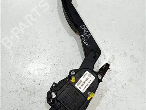 Used Pedal DACIA LOGAN (LS_) 1.2 16V (LS1N, LS02, BS02) (75 hp) 23909793