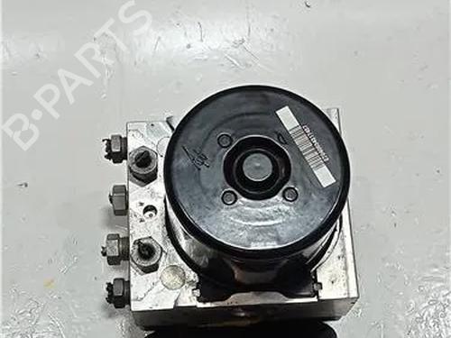 Used ABS pump VOLVO V40 Hatchback (525) D2 (120 hp) 23914234