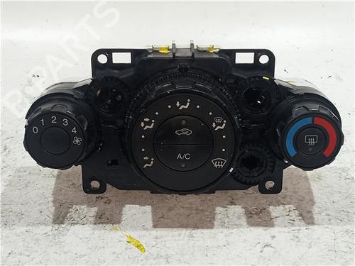 AC Styreenhet / Manøvreringsenhet FORD FIESTA VI (CB1, CCN) 1.6 TDCi (90 hp) 23913238