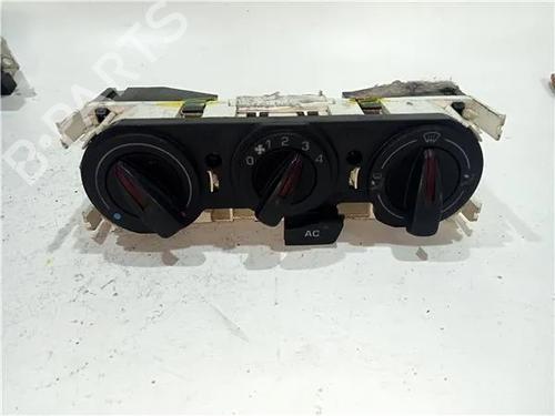 AC Styreenhet / Manøvreringsenhet SEAT IBIZA IV ST (6J8, 6P8) 1.4 (85 hp) 23932687