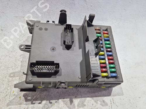 Used Fuse box Fuse box RENAULT ESPACE IV (JK0/1_) 2.2 dCi (JK0H) (150 hp) 34186028 34186028