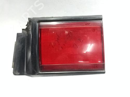 Feu arrière droit TOYOTA CARINA E VI (_T19_) 1.6 GLI (AT190) (107 hp) 31872919