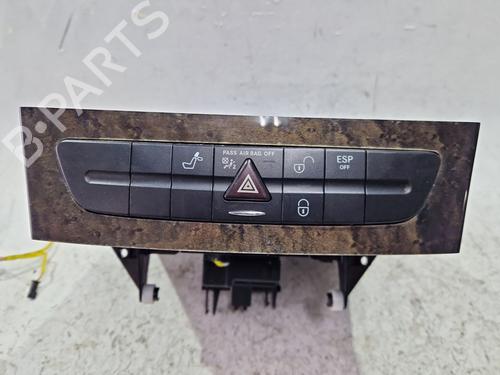 Used Switch MERCEDES-BENZ E-CLASS (W211) E 280 CDI (211.020) (190 hp) 30775769