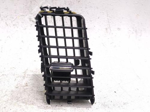 Used Air vent MITSUBISHI LANCER VIII (CY_A, CZ_A) 1.5 (109 hp) 33161679