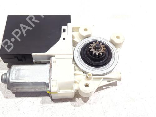 Used Left front window motor VOLVO V50 (545) 1.6 D (110 hp) 31869143