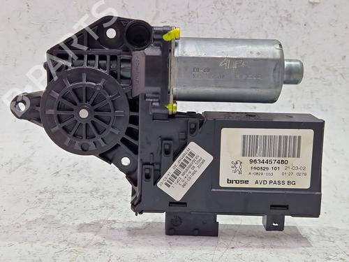 Used Right front window motor PEUGEOT 307 (3A/C) 2.0 HDi 90 (90 hp) 30193704