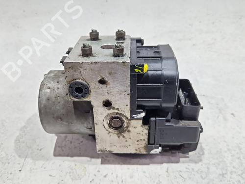 Used ABS pump TOYOTA COROLLA (_E12_) 2.0 D-4D (CDE120_, CDE120R) (90 hp) 29698808