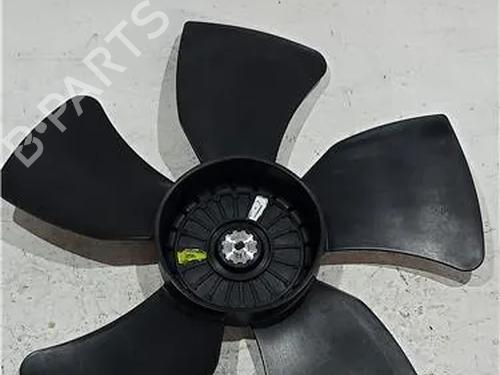 Used Radiator fan SUZUKI GRAND VITARA II (JT, TE, TD) 1.9 DDiS All-wheel Drive (JT419, TD44, JB419WD, JB419XD,... (129 hp) 23921267
