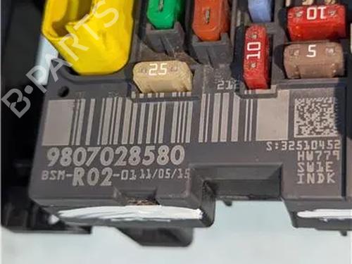 Used Fuse box PEUGEOT 3008 I MPV (0U_) 1.6 HDi (114 hp) 23924970