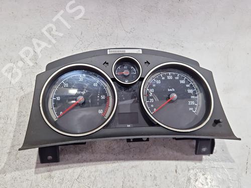 instrument-cluster-opel-astra-h-a04-2004-2005-2006-2007-2008-2009-2010-2011-2012-2013-2014-32700837 main image