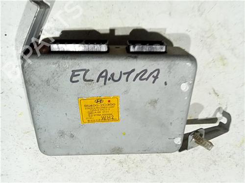 Computer HYUNDAI ELANTRA III (XD) 2.0 (141 hp) 23920449