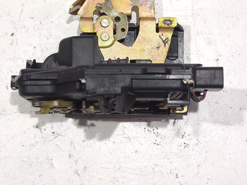 Used Front left lock AUDI A4 B6 (8E2) 2.0 (130 hp) 23903420