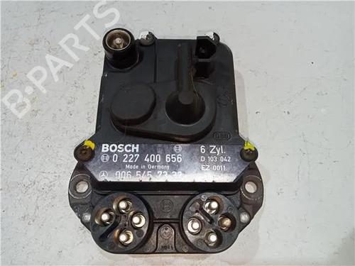 Used Electronic module MERCEDES-BENZ 190 (W201) D 2.5 (201.126) (90 hp) 23906911