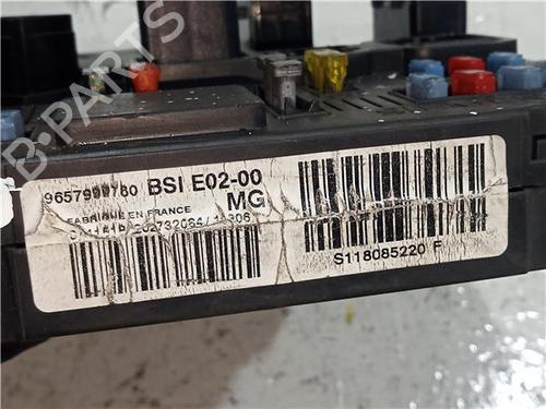 Fuse box PEUGEOT 206 SW (2E/K) 1.4 | BP23922453E1 