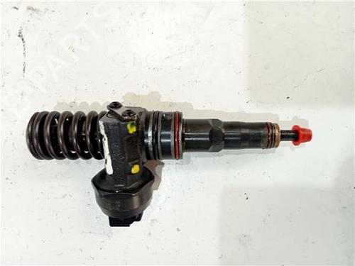 Used Injector VW GOLF IV (1J1) 1.4 16V (75 hp) 23931207