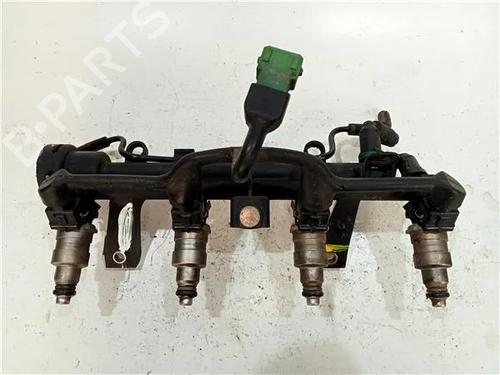 Used Injection rail PEUGEOT 306 Hatchback Van 1.4 (75 hp) 25616655