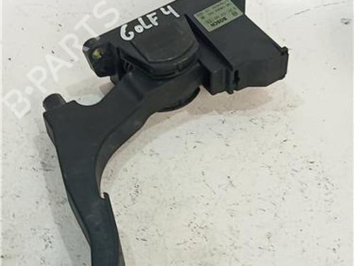 Used Pedal VW GOLF IV (1J1) 1.4 16V (75 hp) 23911451