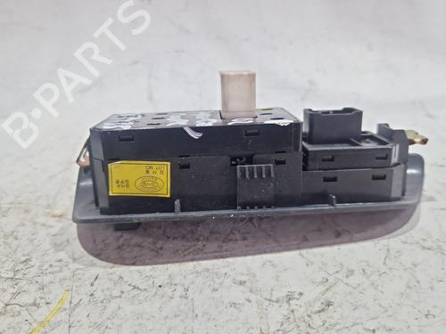 Comutador vidro frente esquerdo HYUNDAI COUPE II (GK)  | BP30002885I27 