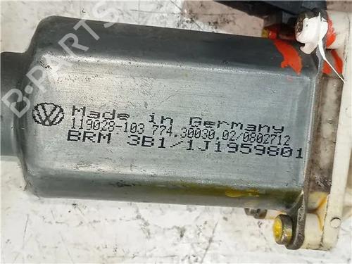 Left front window motor VW PASSAT B5.5 (3B3) 1.9 TDI | BP23911615E21